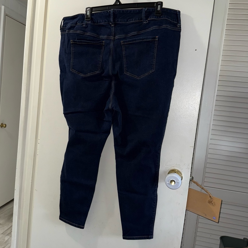 torrid Dark Wash High-Rise Jeggings - Picture 5 of 6